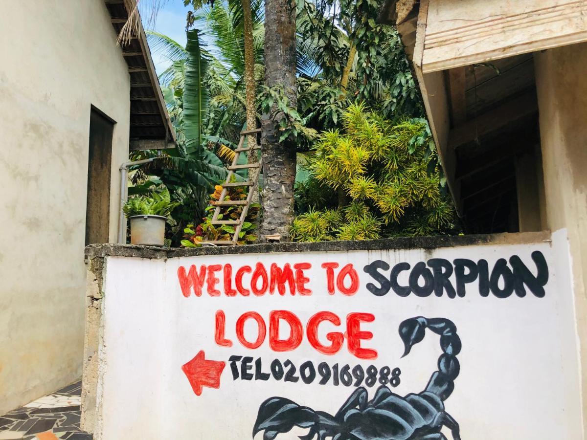 Scorpion Hill Lodge Busua Exteriör bild