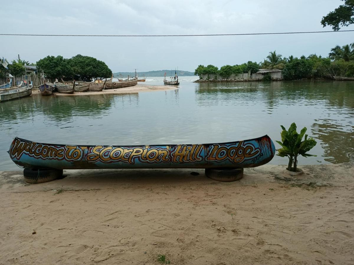 Scorpion Hill Lodge Busua Exteriör bild